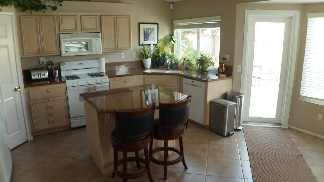 3 Bedroom House With Private Pool, Spa&Golf Course! La Quinta Kültér fotó